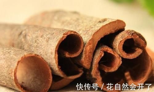 香桂|50岁老婆婆天天用桂皮泡脚，坚持一个月后，身体发生以下惊喜变化