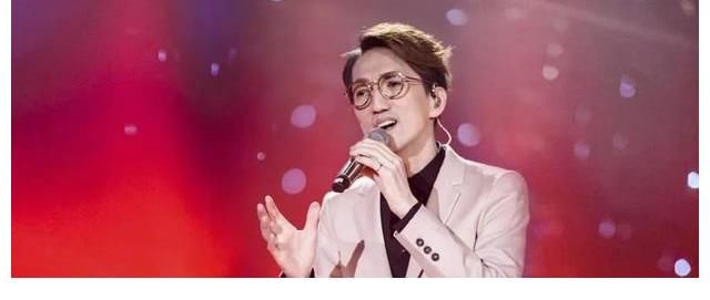 男人|《披荆斩棘》:这7个50岁以上的男人!一开口,弹幕就炸了