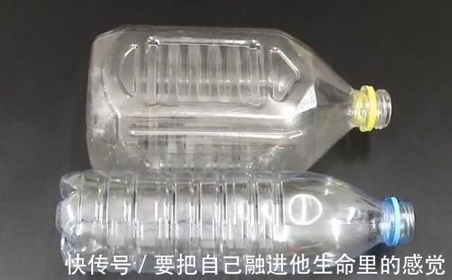 塑料瓶|两个塑料瓶对半剪开,放在厨房有大妙用,全家人都抢着用!