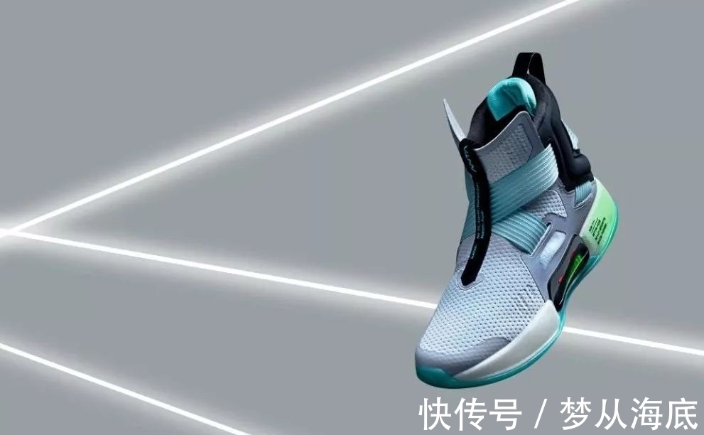 纽约时装周 唯一能对抗Nike Air Mag的国产球鞋是……