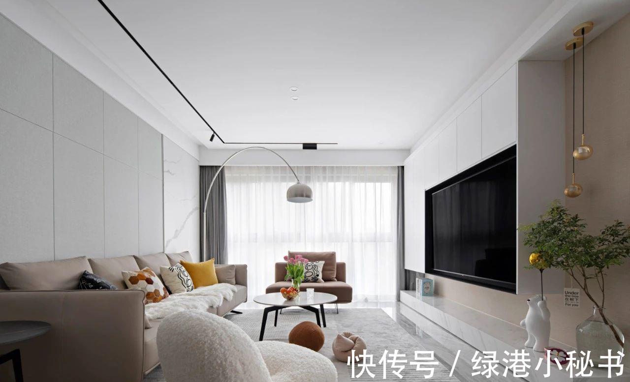 业主|装修案例欣赏:“轻硬装、重软装”的理念火了!业主们纷纷效仿!