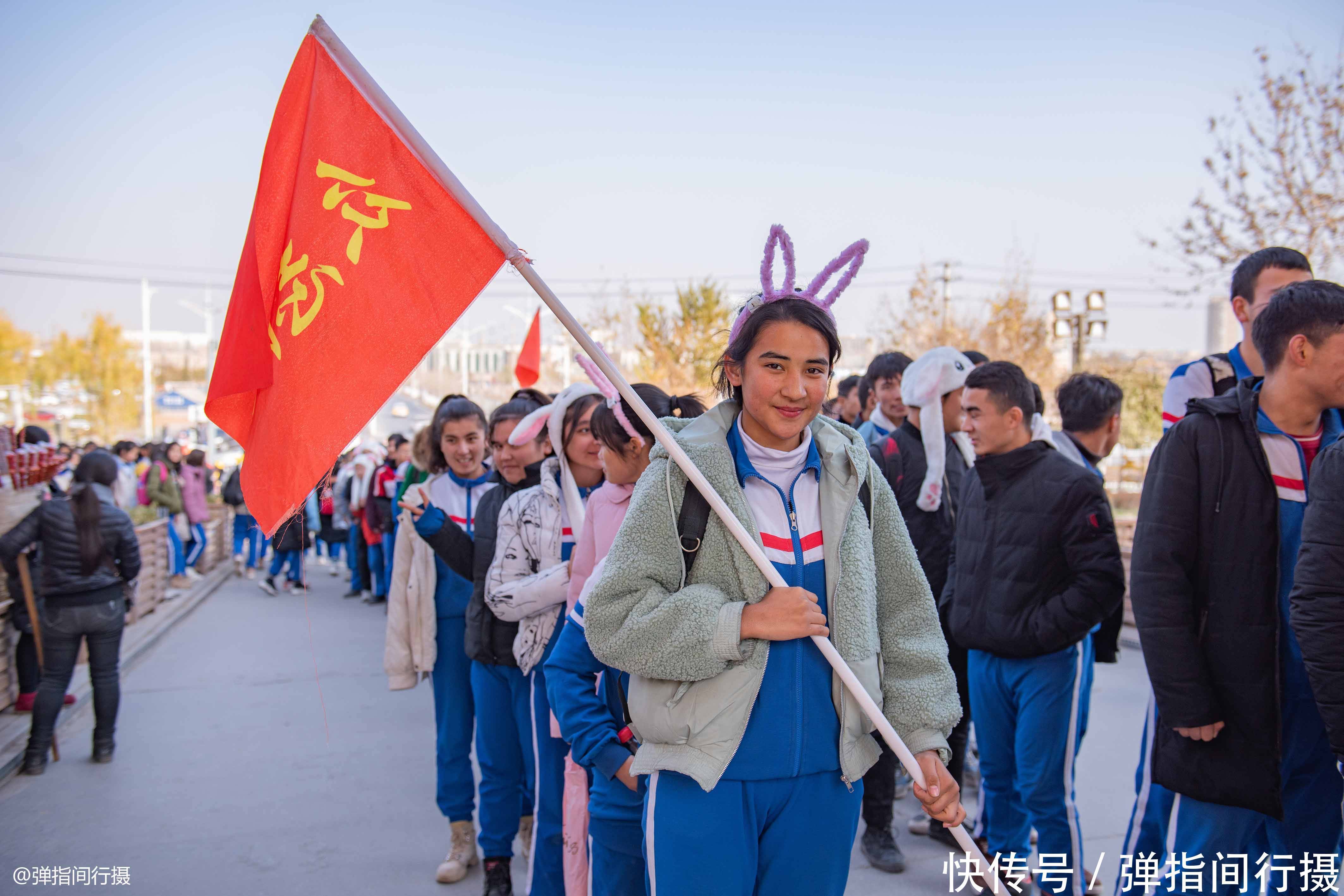 丝绸之路|新疆这座千年古城，西域风情历久弥新，获评5A景区却不收门票