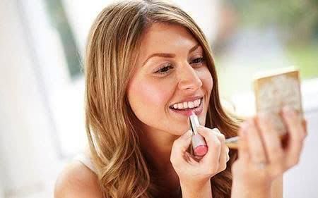 袜子|女生有这5个坏习惯,会让你越来越丑,很多人中枪了,信我准没错