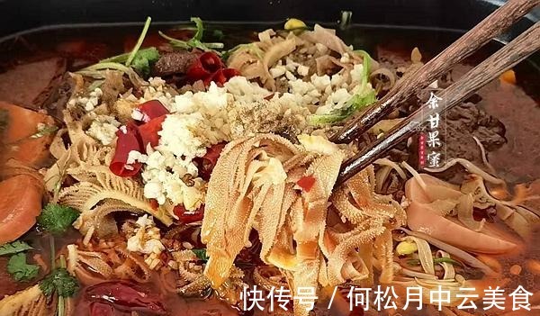 此菜上桌米饭都不够了，食材丰富多样做法也简单，好吃不敢多做！