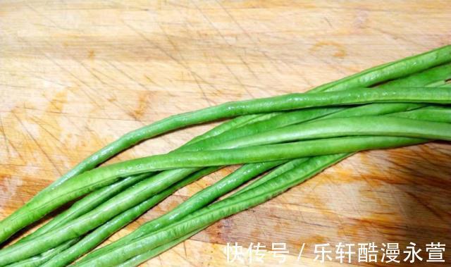 好吃|立秋到了，这菜记得抓紧吃，简单炒一炒，开胃易消化，好吃不贵