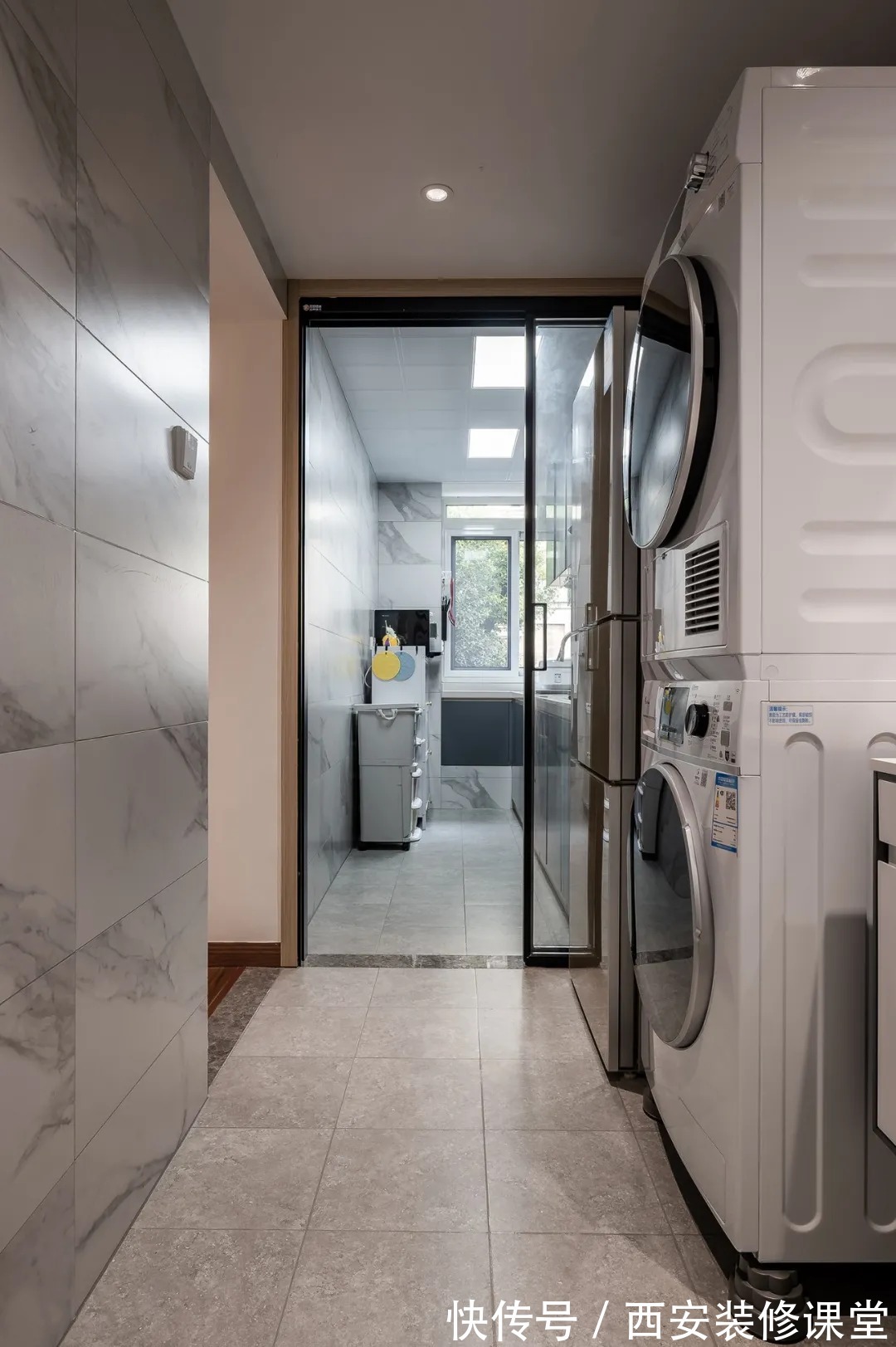 时尚|80㎡小窝两室,独居老人时尚宅