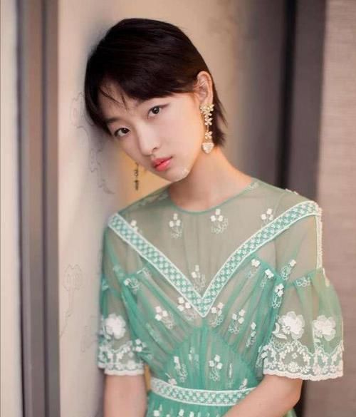 ?女生一旦有这5个“特征”，就剪掉你的长发吧，短发更适合你