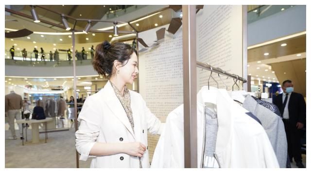 Brunello Cucinelli The New Time全国巡展首站发布2021春夏“双飞燕”系列