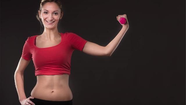 鸡胸肉|女生“152-176cm标准体重”是多少？若你符合，真令人羡慕