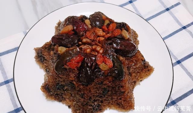 年夜饭不能少了八宝饭,象征着团圆美好,好做好吃又好看