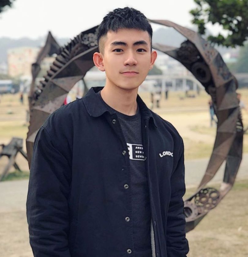 阳光|男生有这2种脸型特征,很适合剪“寸头”发型,阳光又帅气