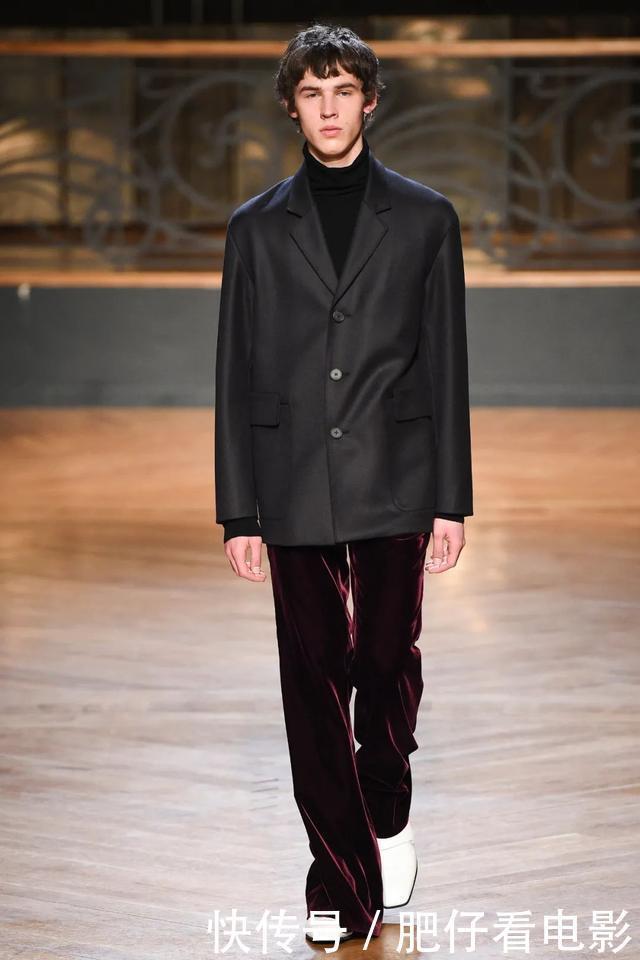 成功|亚洲最成功的设计师品牌之一,它值得我们去了解