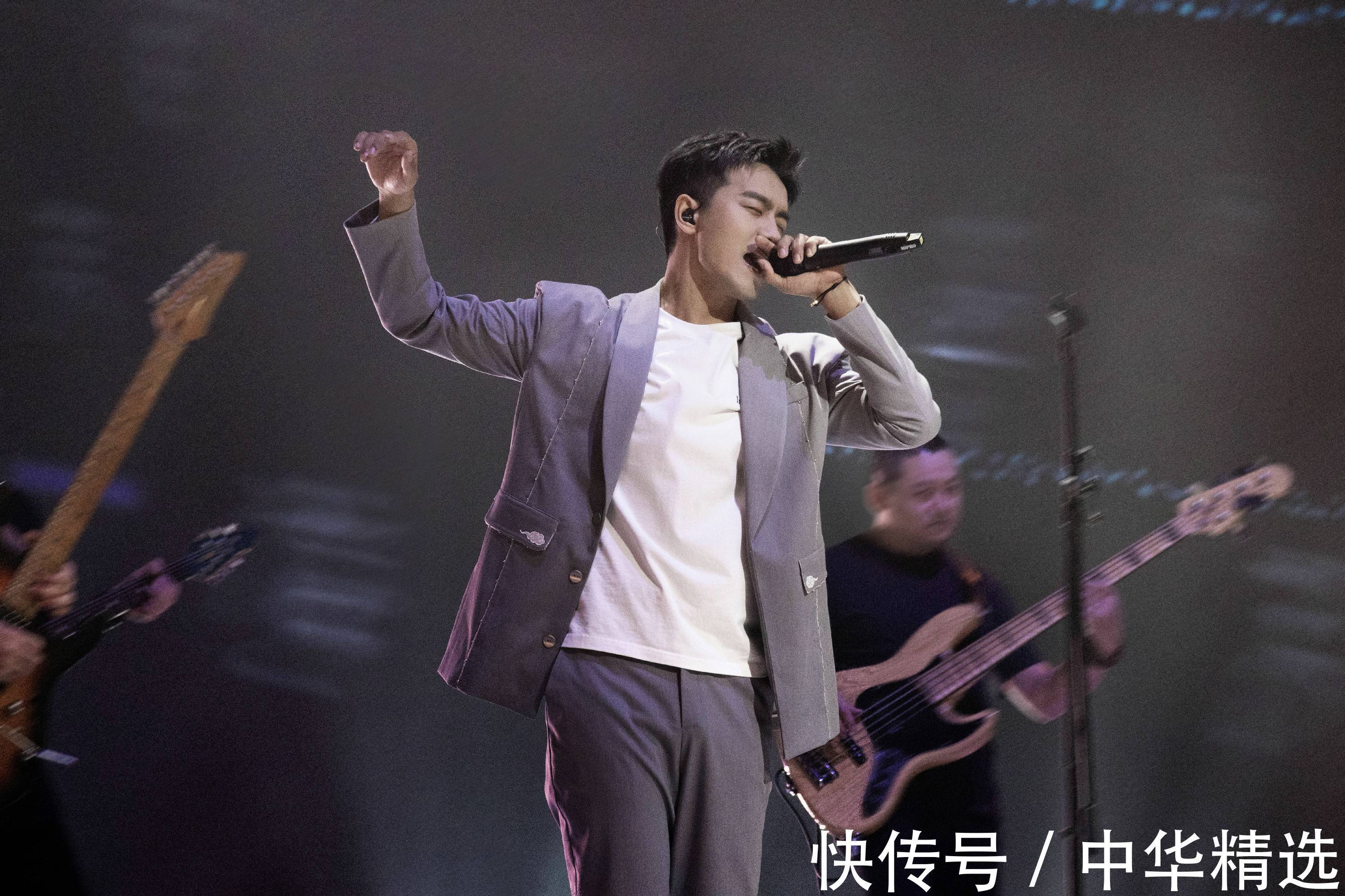 书法@当书法遇见摇滚,会有怎样的化学反应?《妙墨中国心》今晚走进草书篇