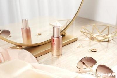 全球大牌精华液如何选SK-II,雅诗兰黛还是兰蔻