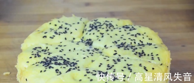 红薯|红薯别煮了,教你新做法,筷子一搅,松软香甜又拉丝,比面包还香!