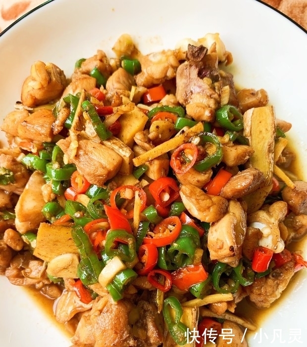 三碗米饭不够吃的几道特色下饭菜，特好吃，连盘子都得舔干净！