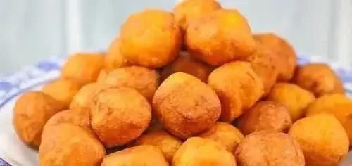 过年炸什么丸子美味呢？厨师长教你技巧，学会了在家可以露一手