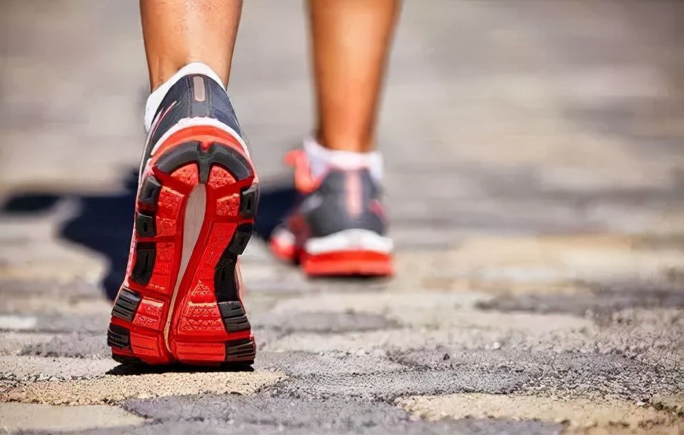 柳叶刀|千万别信!这11条养生建议都是假的,当心越养越病