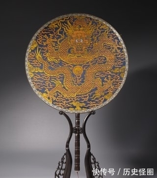 团扇!清代,缂丝云龙纹团扇