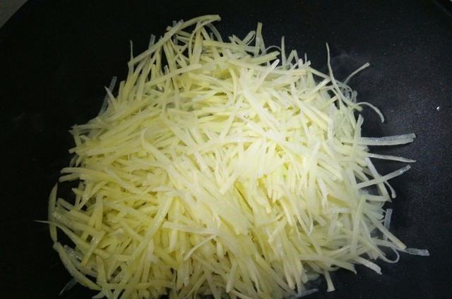 蔬菜|“最通便”的蔬菜，便秘的人要常吃，第二天拉出黑臭巨便！