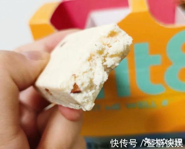 代餐|让罗永浩速瘦的蛋白棒VS帕梅拉爱惨的代餐奶昔，到底哪家强