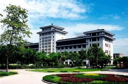 浙江大学：名正言顺成为全国排名第三的高校！