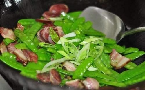 春天多给孩子吃此物，既保护眼睛，还能增强免疫力，再贵也要买！