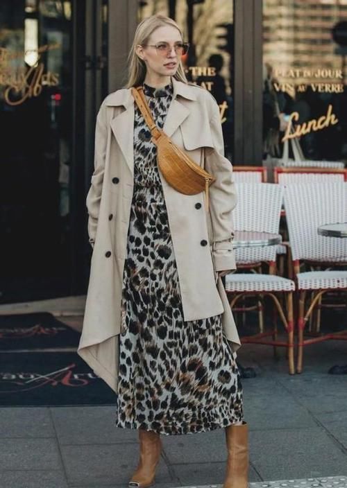 ?西装+裙子,风衣+裙子,今春这么穿也太好看了