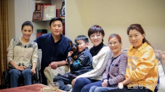 桑兰自曝经济窘迫,一年用2千根导尿管,曾因没钱反复消毒使用