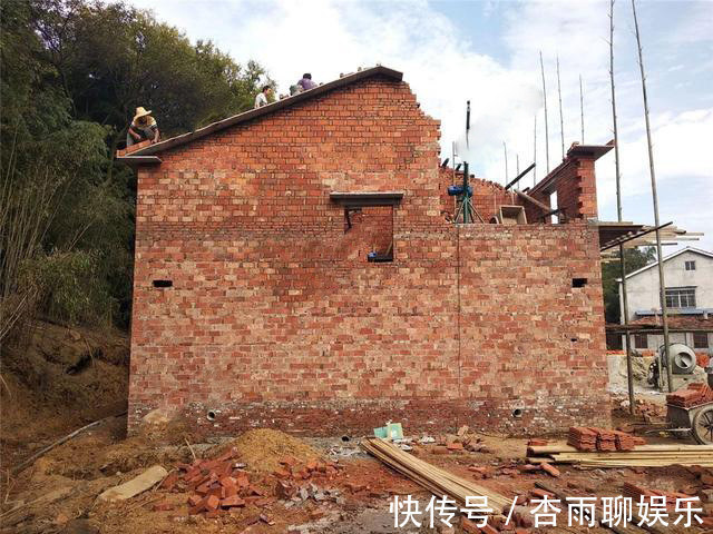 土地|明年开始,农村盖房子也算白盖,这是为什么关系到家家户户!