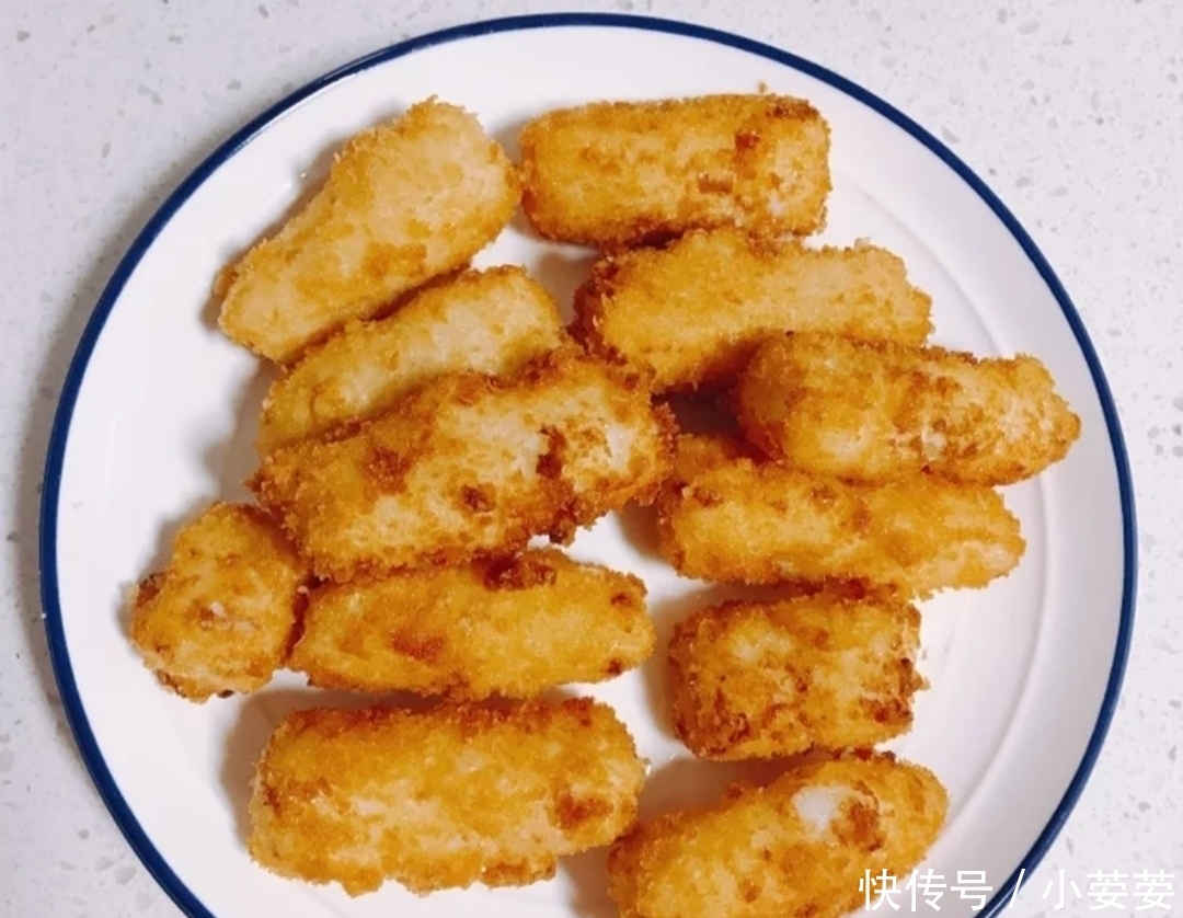 不放面粉,不放水,三天两头做一次,香酥可口,刚出锅我连吃3盘