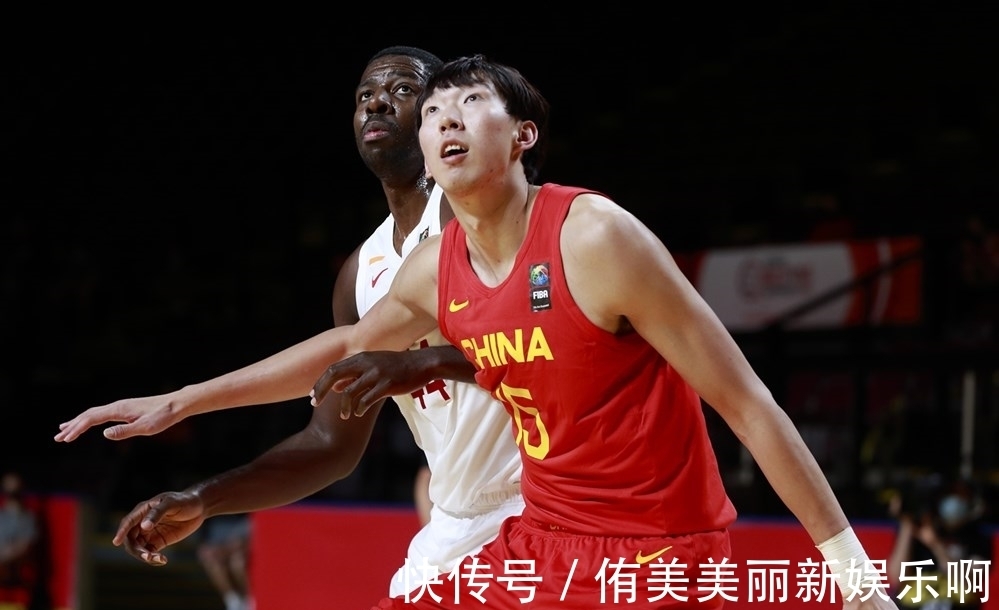 中国男篮|重罚！加拿大解说吹口哨嘲笑中国男篮，国际篮联必须严惩以儆效尤