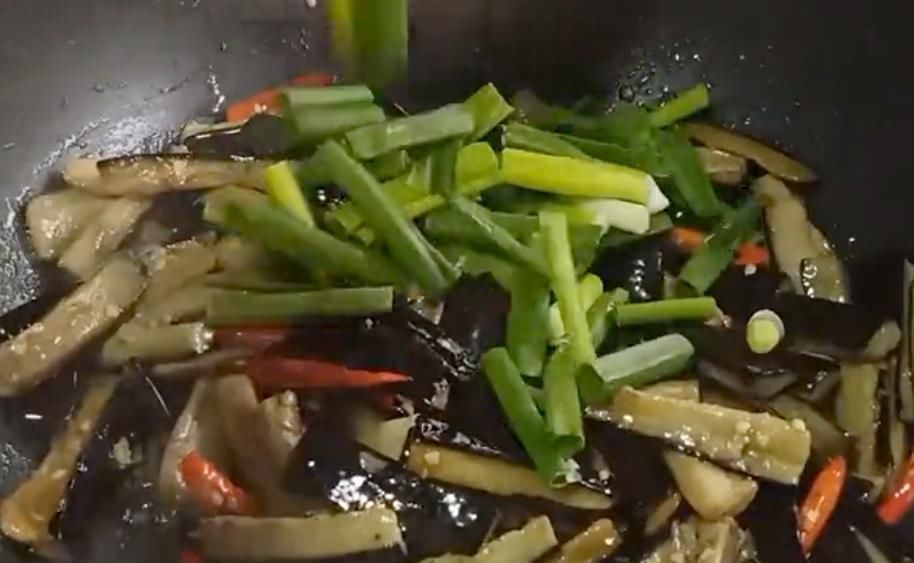  停不下来|茄子最家常的做法，做法简单，鲜香美味，好吃到停不下来