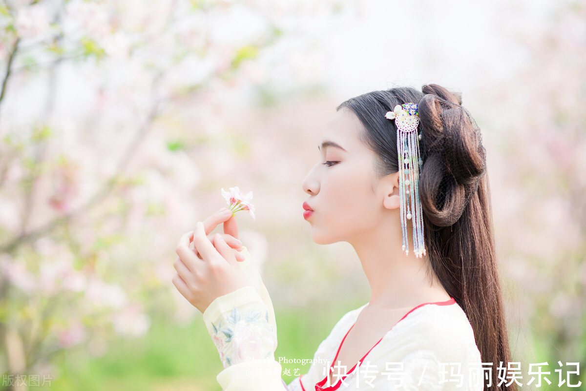 于嗟阔兮!人生无常,命运皆有安排,唯愿人间有情,岁月不老