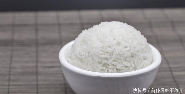 白米饭|最升糖的“主食”已公布，白米饭靠边站，热量堪比吃糖，趁早忌口