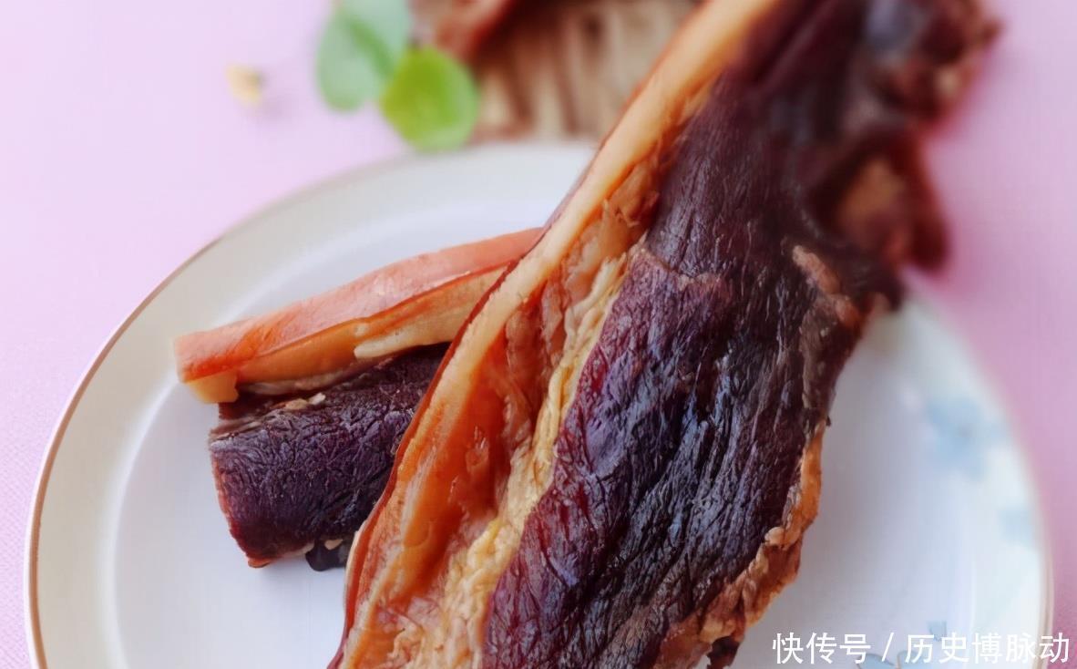 腌腊肉,放多少盐才对?记住这个比例,又香又