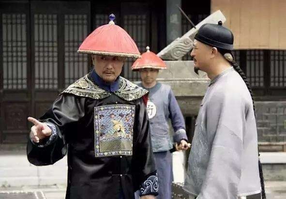  银子|仆人送错奠仪银子，高情商小县令将错就错，几年后狂升一品大员