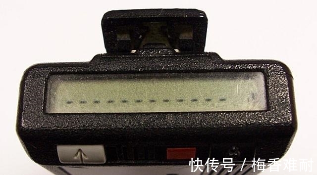 寻呼机|不知道还有没有人记得“BB机”,现在还能拨通传呼台的电话吗?