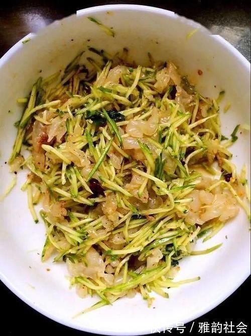 顶花|建议女性:上了年纪多吃这种蔬菜,提高免疫力,比吃红枣强!