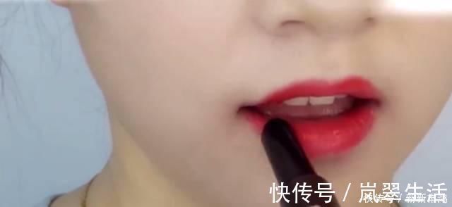 遮瑕 口红太贵?姑娘只用了1支口红 画出了8种唇色!