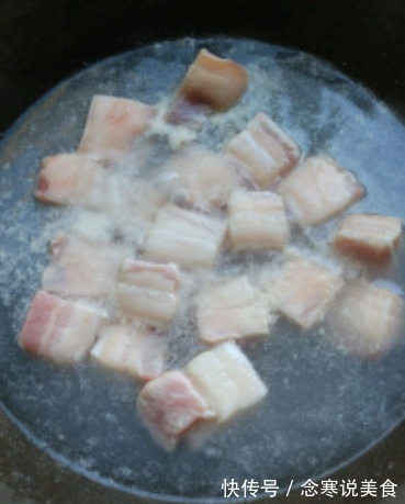 秋冬季节,怎么能少得了此菜可口又下饭,家人天天要吃!