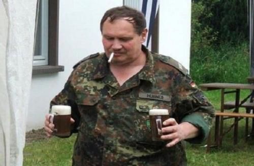 军迷|现代德军跟二战德军对比,有什么变化军迷希特勒看见得气晕