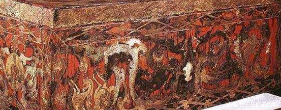 内三大|博物馆内三大棺材,上面刻着一行字,千万别跟它们合影!