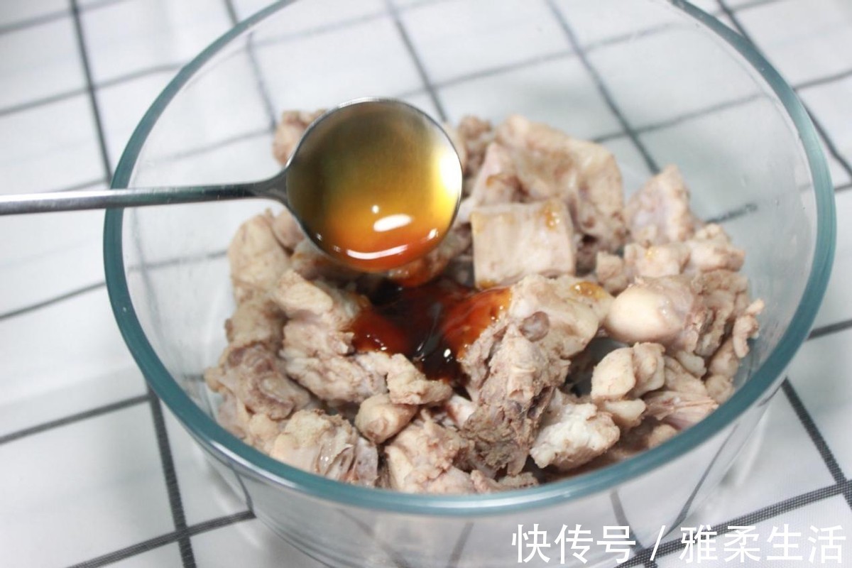 洋葱|非常适合夏天的一道开胃菜，味道酸辣，十分下饭
