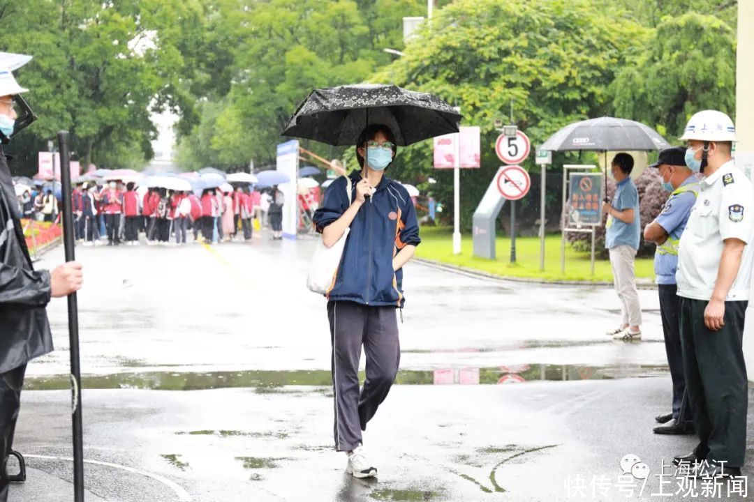 中考|直击松江中考首日，加油少年！愿你们乘风破浪，“试”不可挡