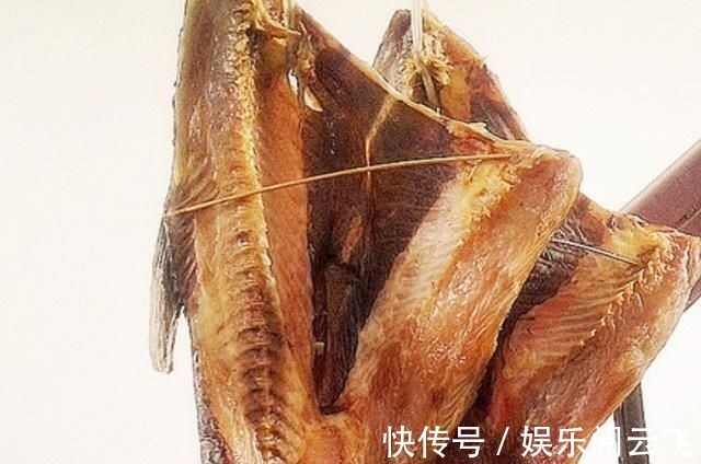 营养物质|怀孕多吃鱼娃更聪明?三种鱼不建议孕妈吃,否则坑的是肚子里的娃