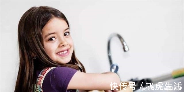 入睡|如何让孩子独自入睡,别着急,学会五个方法轻松搞定