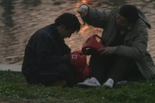 脑瘫|他酷似吴彦祖,从脑瘫儿成为一代拳王:没有天赋,我只能拿命拼!