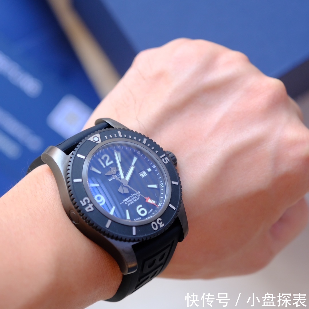 百年灵 百年灵超级海洋系列M17368B71B1S1腕表