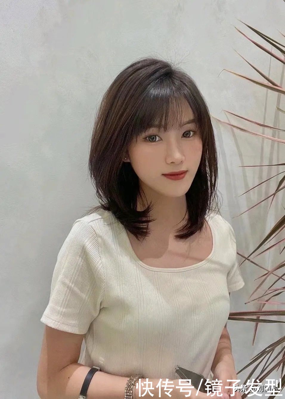 烫发|今夏女发怎么剪好看？这5种别错过，时尚瘦脸颜值高